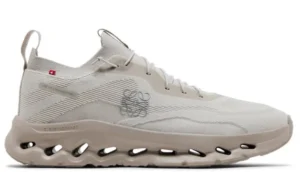 Loewe x ON Cloudtilt 'Sand'